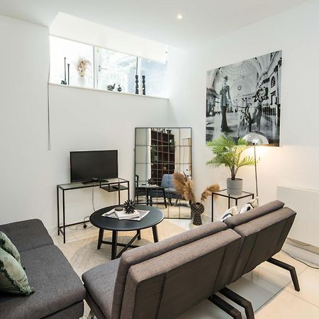 Al Central-Soho-Chinatown-Coventgarden-Cozy-Onebed Apartment Londra Exterior foto